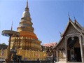 เสี่ยงเซียมซี วัดพระธาตุหริภุญชัยวรมหาวิหาร